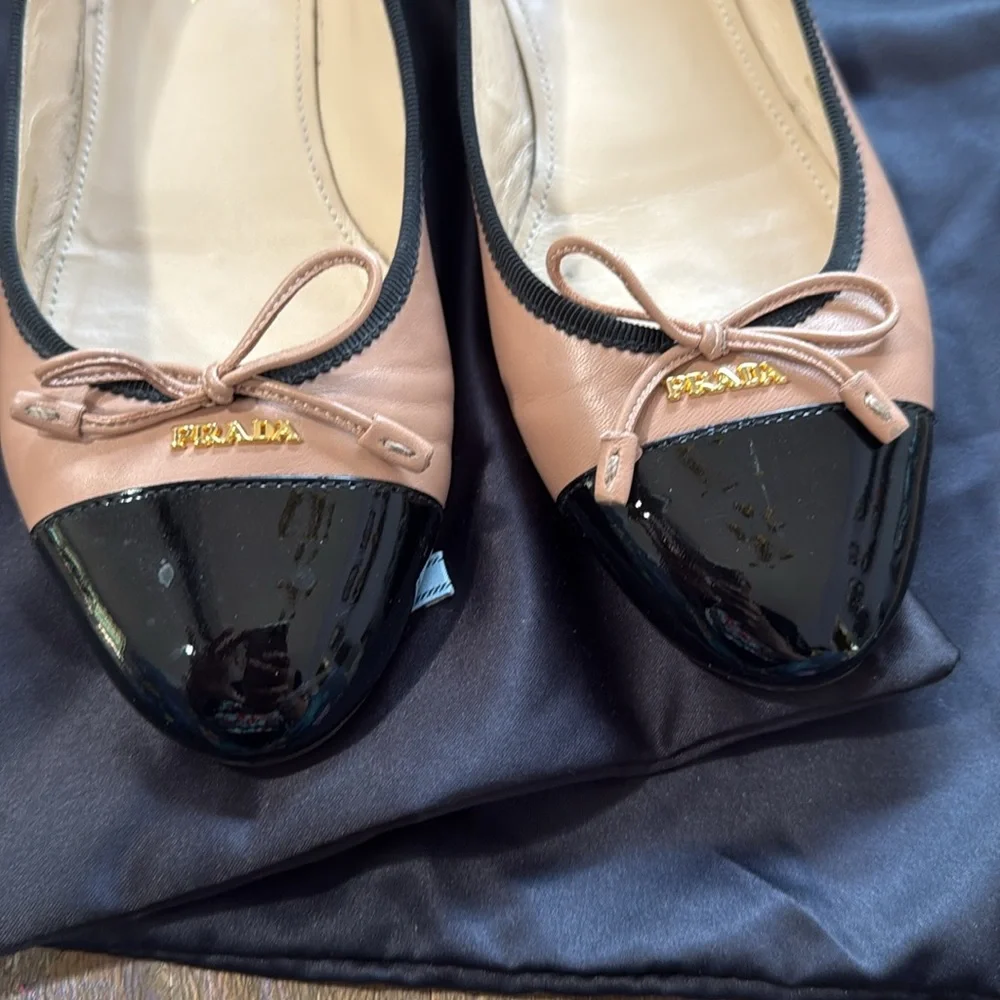 BARELY WORN Prada Pink Tan Flats with Black Toes Size 37 (US 7) - Picture 6 of 6
